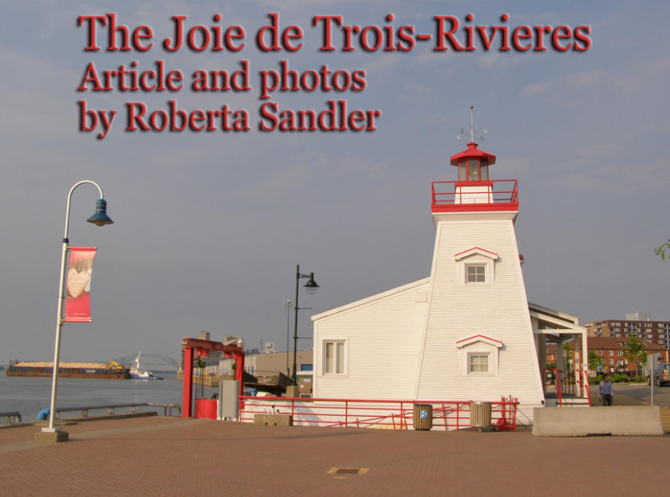 Trois Rivieres in Canada header with sea and lighthouse in background