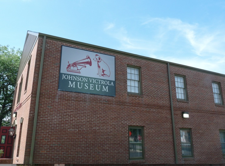 Johnson Victrola Museum façade