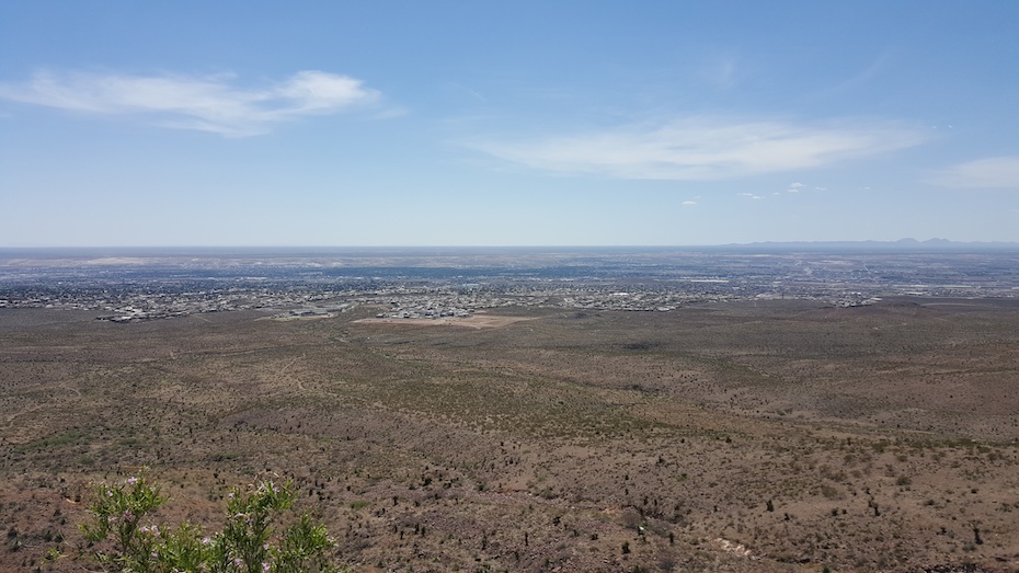 Landscape overview of El Paso, TX