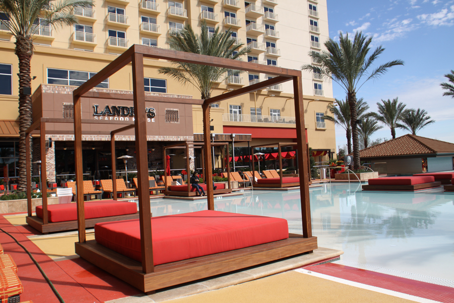 pool Golden Nugget Casino in Lake Charles