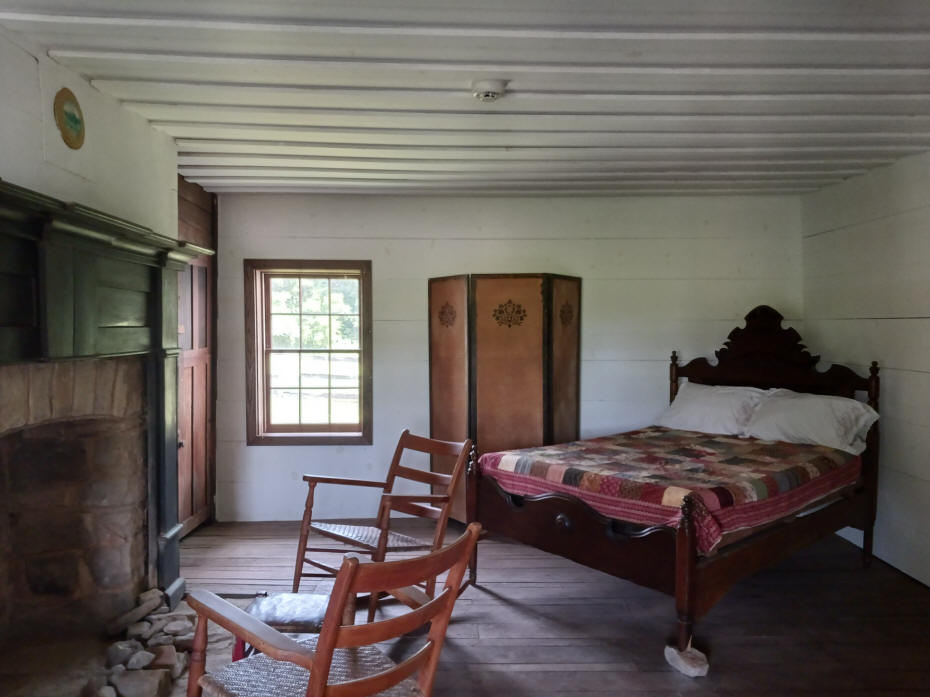 bedroom in Jesse birthplace