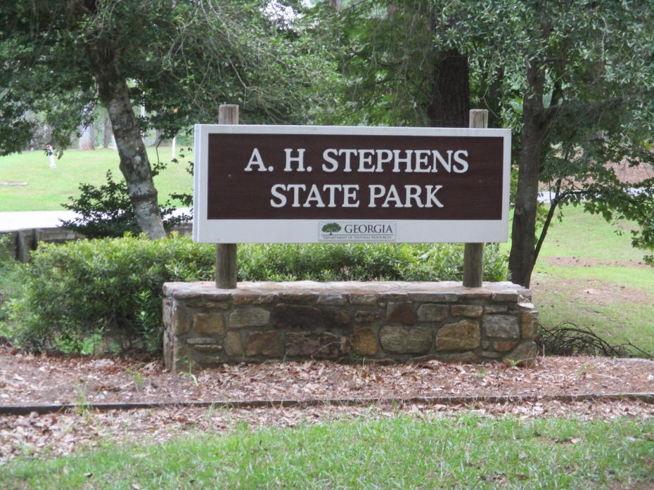 park sign