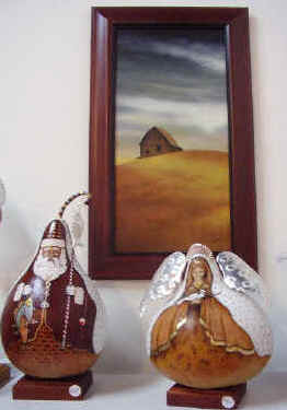 Gourdian Angels by Diana Smith & A Barn scene by Dolores McAvoy.JPG (96978 bytes)