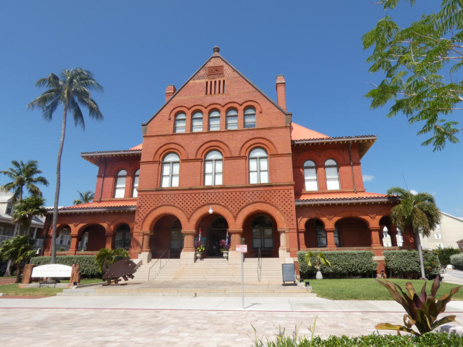 custom house museum