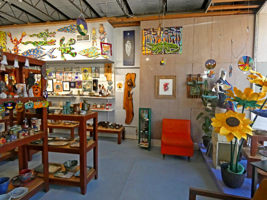 some of the art at sans souci