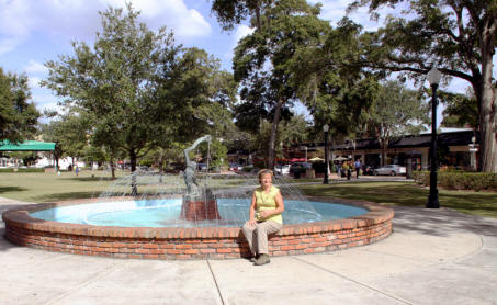 Fountain in downtown Winter Park, Florida