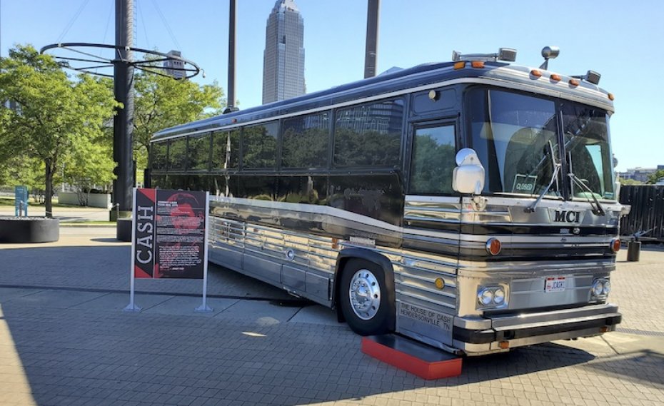 Johnny Cash bus at Cleveland Rock and Roll Hall of Fame