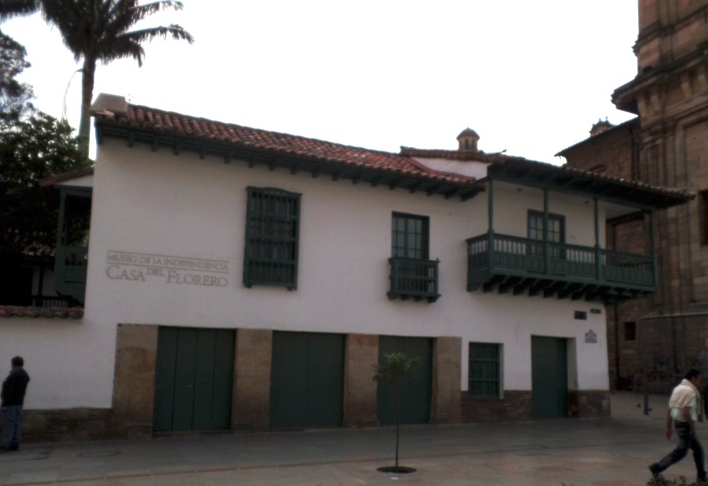 1604 Casa del Florero houses the Museo de la Independencia