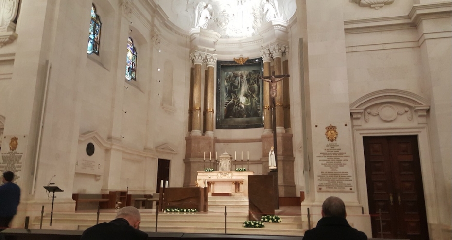 Fatima Cathedral Interior