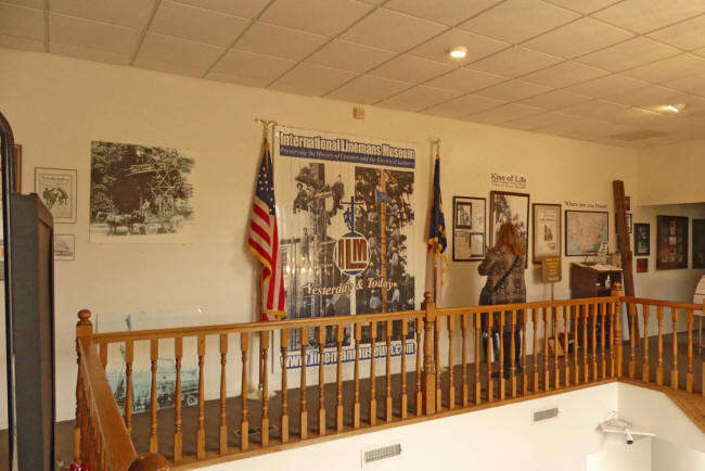 lobby of lineman museum